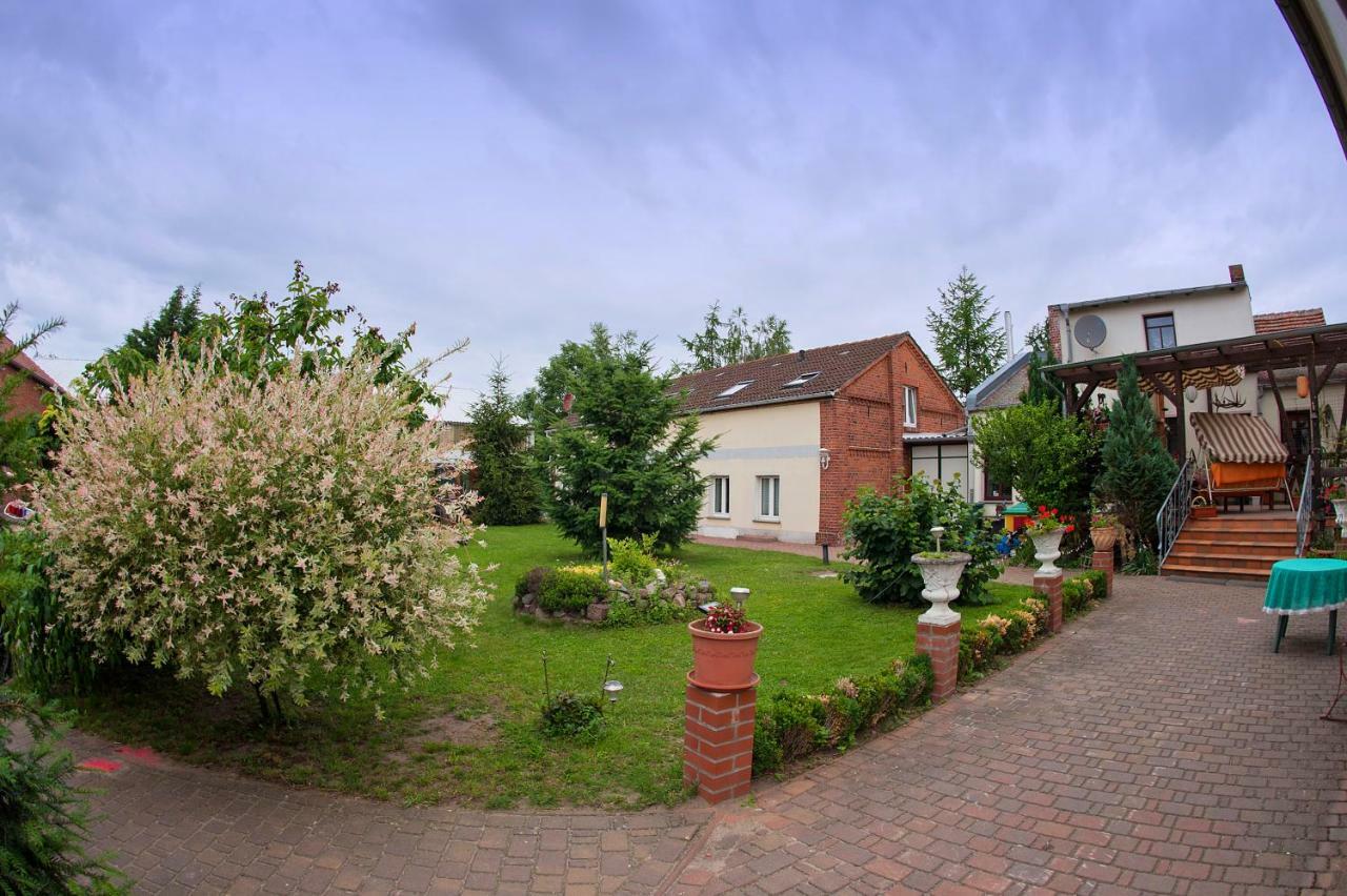 Pension Kuhn Klietz ภายนอก รูปภาพ