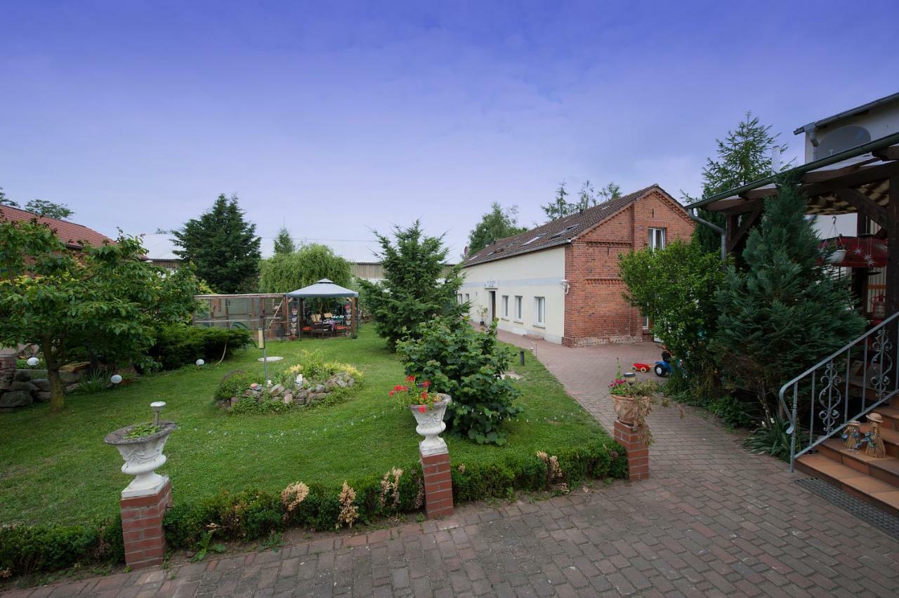 Pension Kuhn Klietz ภายนอก รูปภาพ